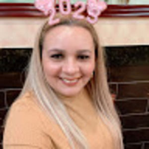 Meet your Posher, Iris